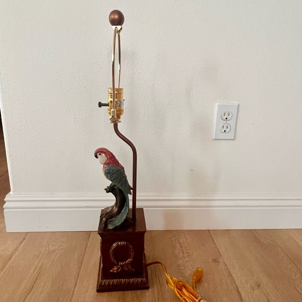 25" Tropical Parrot Parakeet Bird‎ Table Lamp